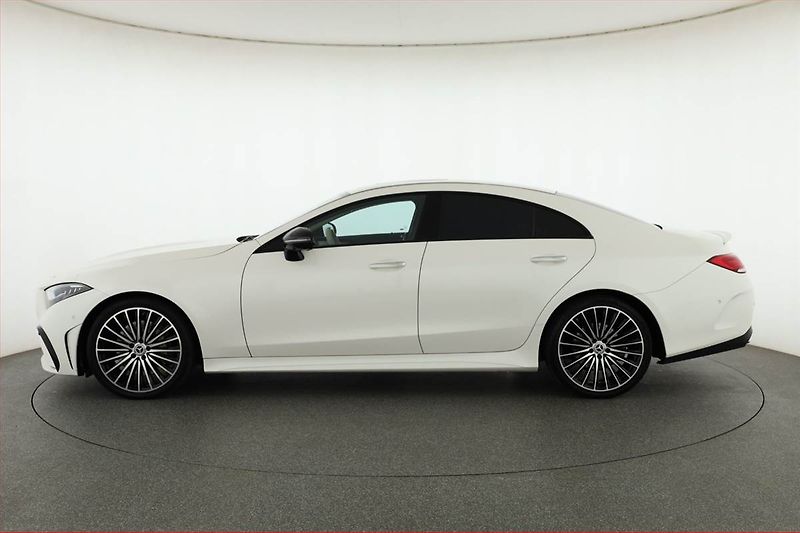 Mercedes-Benz CLS (2022) 400 d 4MATIC - fotka 3 z 18