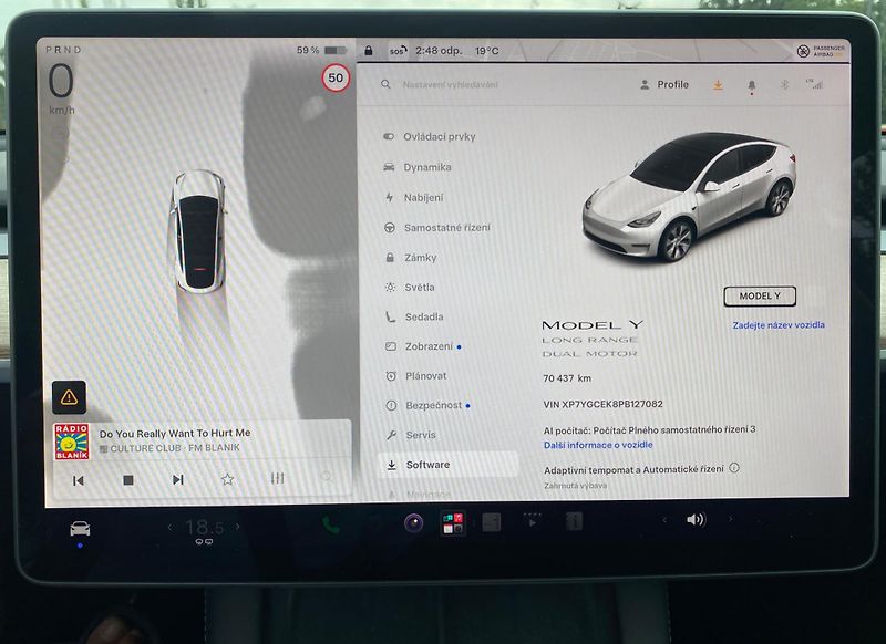 Tesla Model Y (2023) LR Long Range 2023 - fotka 21 z 23