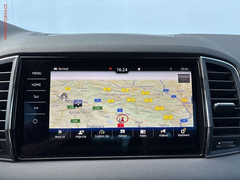 Škoda Karoq (2019) 2.0TDi 4x4, ČR, DSG, park. - fotka 11 z 18