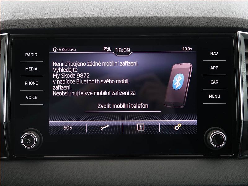 Škoda Karoq (2024) Ambition Plus 2.0 TDI - fotka 19 z 27