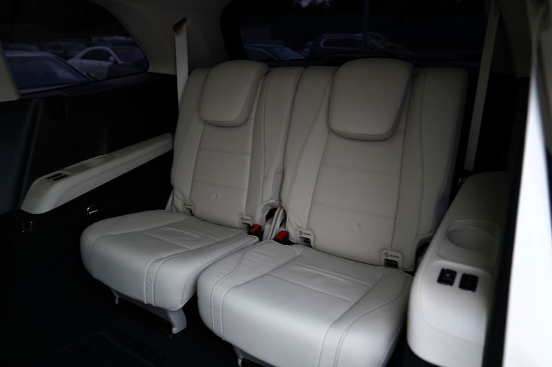 Mercedes-Benz GLS 580 4Matic/AMG/21/HUD/ČR - fotka 36 z 49