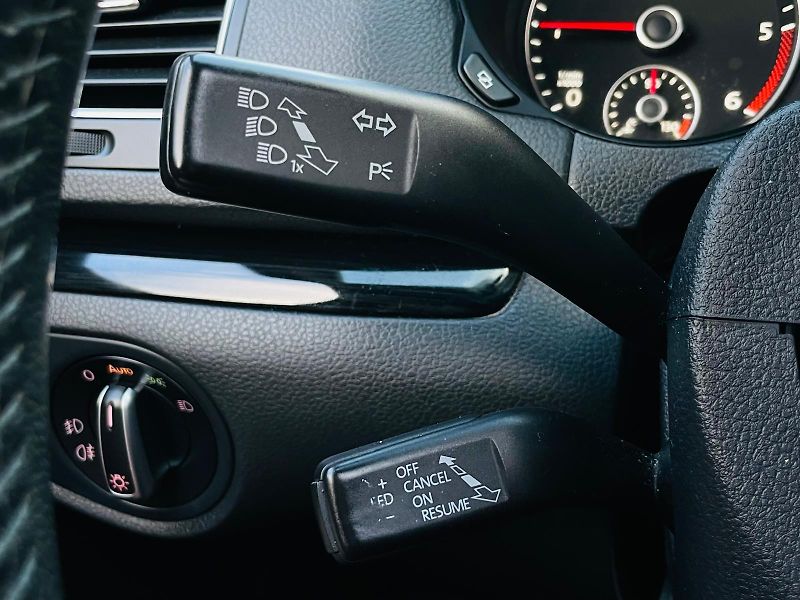 Seat Alhambra 2.0TDI MANUÁL SERVISKA TAŽNÉ - fotka 43 z 51