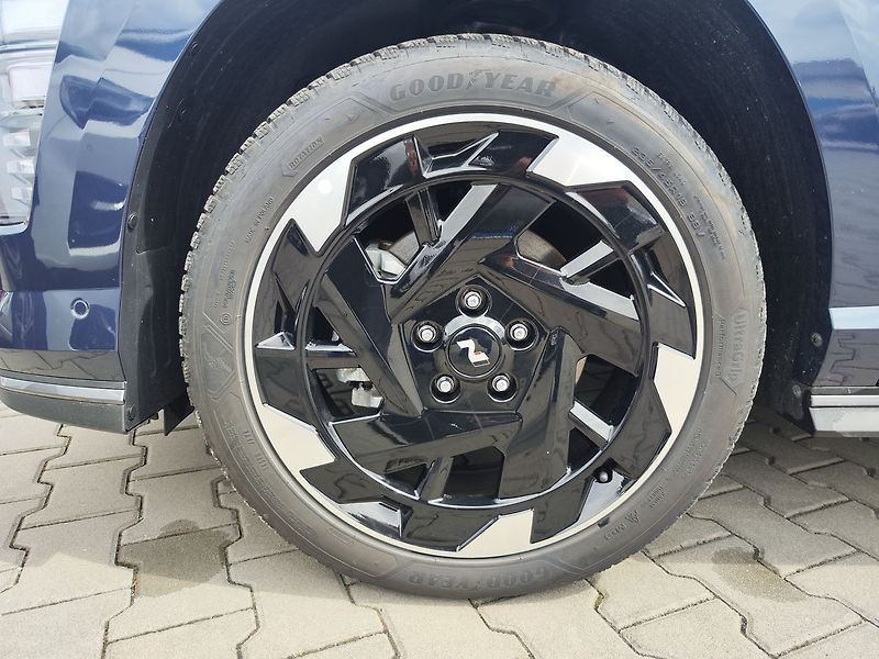 Hyundai Kona EV/65kWh N-Line Premium AT - fotka 38 z 38