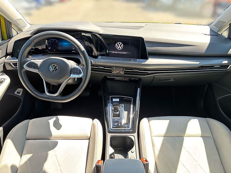 Volkswagen Golf Variant (2022) 2.0 TDI DSG Style - fotka 5 z 27