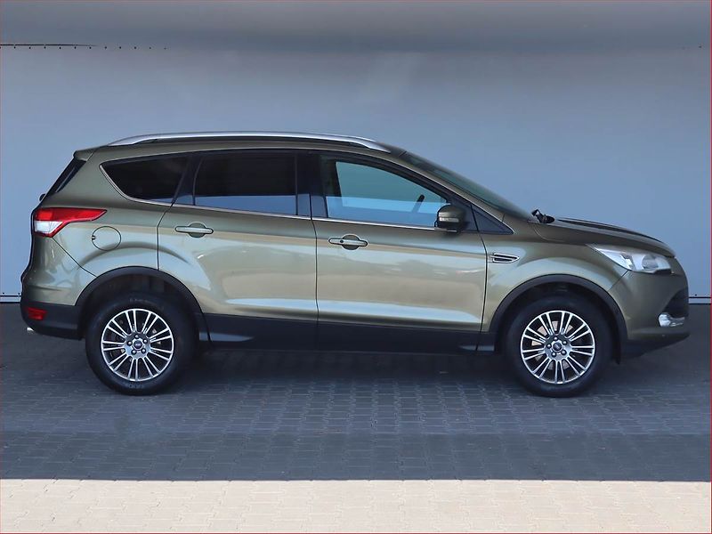 Ford Kuga (2014) 2.0 TDCi, 4X4, Automat - fotka 6 z 24