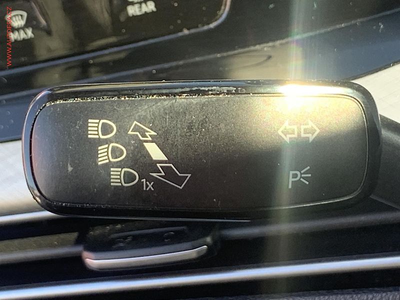 Volkswagen Golf (2021) 2.0TDi, 1.maj,ČR, Life - fotka 19 z 22