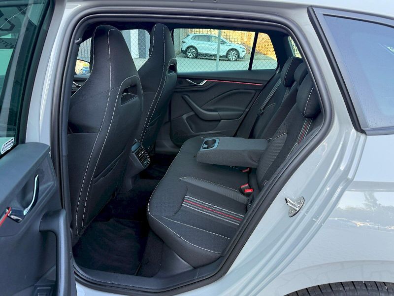 Škoda Scala (2025) 1.5 TSI 110 kW Monte Carlo - fotka 10 z 23