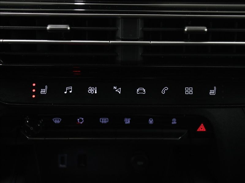 Citroën C5 Aircross 1,5 HDi 96kW AT Výprodej! - fotka 15 z 27
