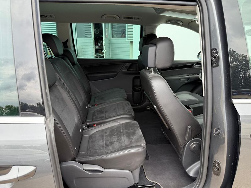 Volkswagen Sharan Highline 1.4TSI 110 kW DSG - fotka 21 z 26