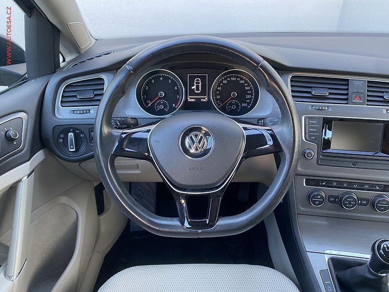 Volkswagen Golf (2013) 1.2TSi, ČR, servis.kniha, LED - fotka 11 z 16