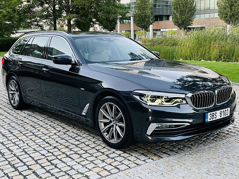 BMW Řada 5 520D AUT KAMERA SERVISKA - fotka 9 z 48