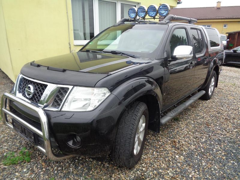 Nissan Navara 2,5 DCI - fotka 1 z 14