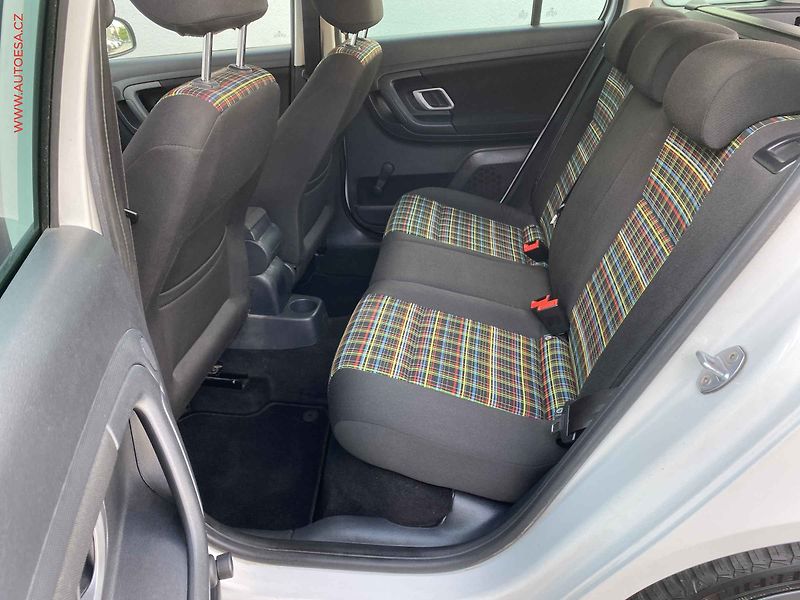 Škoda Fabia (2012) 1.2 TSi, Style, tempo - fotka 10 z 16
