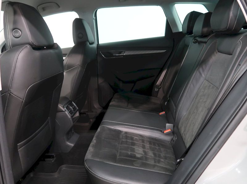 Škoda Karoq (2022) STYLE PLUS 2.0TDI 85KW DSG - fotka 15 z 37