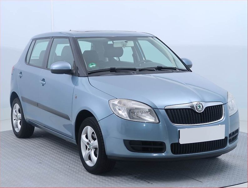 Škoda Fabia (2007) Comfort 1.4 16V, nová STK - fotografie inzerátu