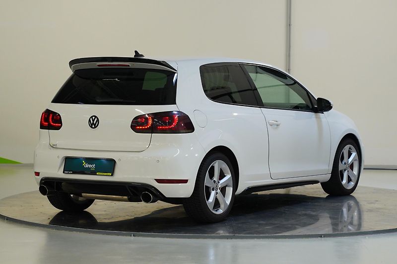 Volkswagen Golf - fotka 2 z 26