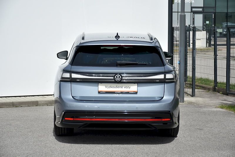 Volkswagen ID.7 Tourer (2024) Pro S People 210kW 86kWh - fotka 9 z 34