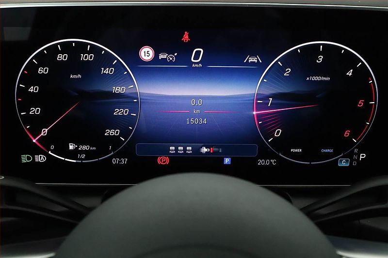 Mercedes-Benz GLC (2025) 220 d 4MATIC, AMG Line, HUD - fotka 8 z 29