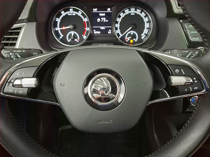 Škoda Fabia (2022) Style 1.0 TSI, ČR,1.maj - fotka 14 z 15