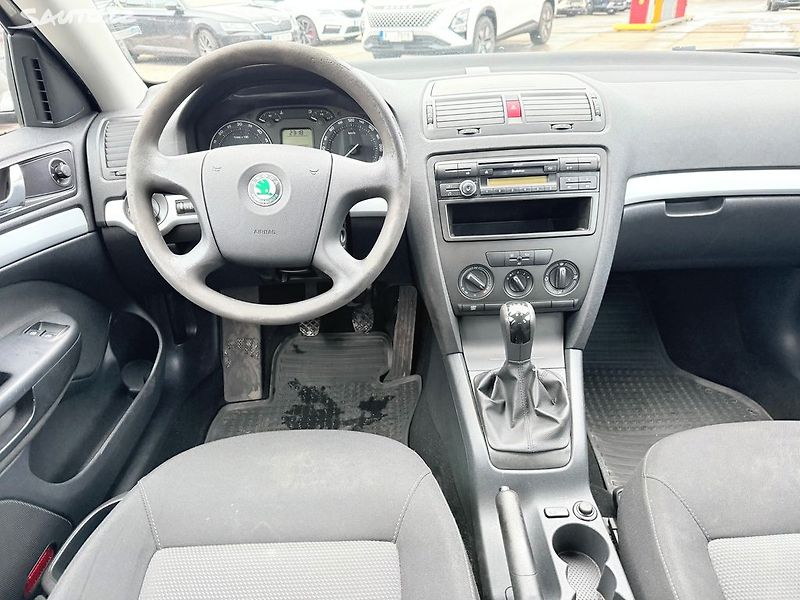 Škoda Octavia 1.9TDI 77kW - fotka 10 z 27