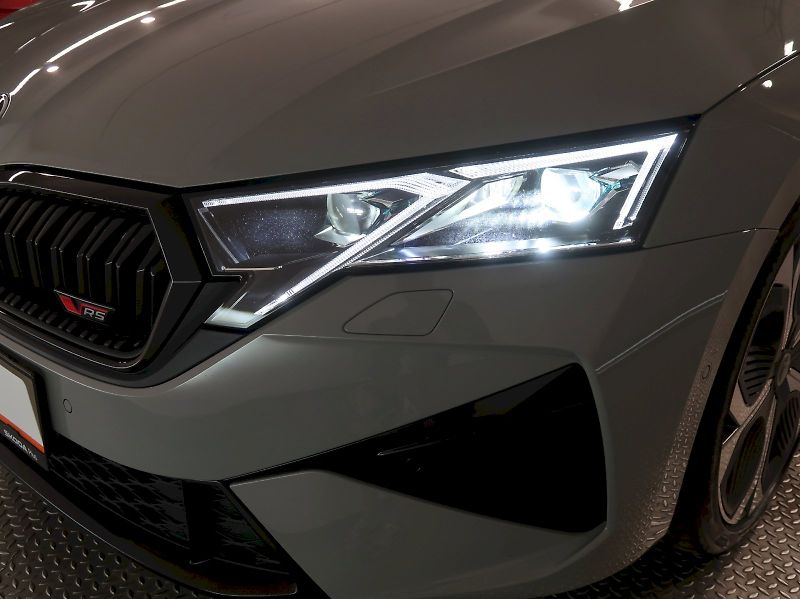 Škoda Octavia (2026) RS 2.0TSI 195KW DSG TAŽNÉ WEBA - fotka 10 z 48