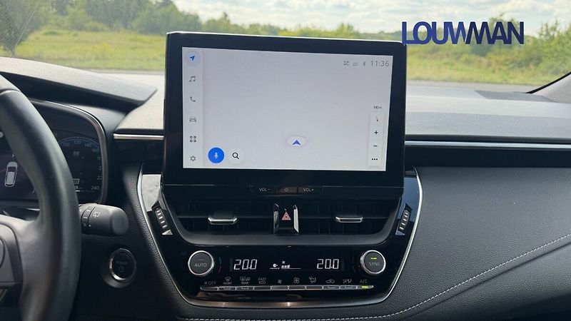 Toyota Corolla 1.8 HEV CVT Style - fotka 8 z 27