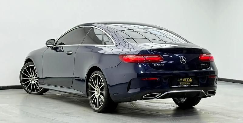 Mercedes-Benz Třídy E (2018) Elegantní kupé - fotka 6 z 15