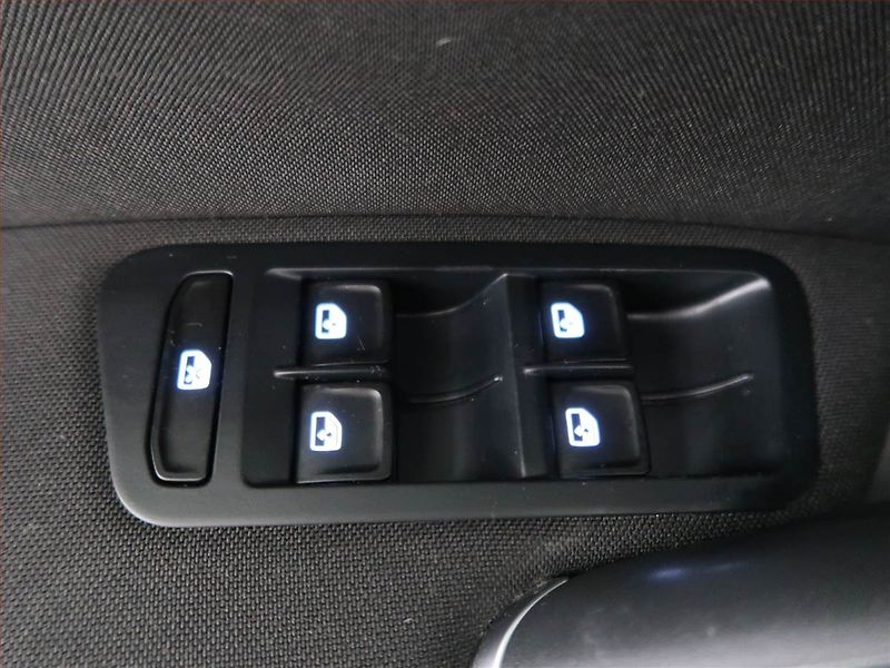 Volkswagen Golf (2018) Marathon Edition 1.0 TSI - fotka 14 z 15