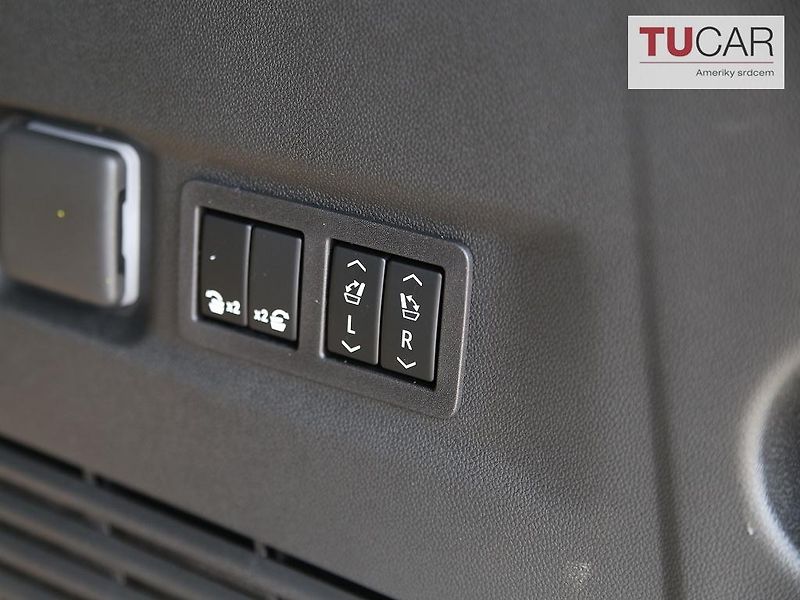 Chevrolet Suburban (2026) 6.2 V8 High Country  - fotka 45 z 51