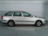 Škoda Octavia (2007) Ambiente 2.0 TDI, Automat - náhled 6