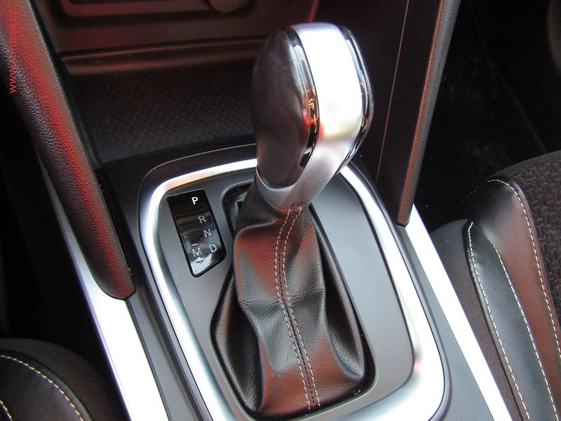 Renault Mégane (2016) 1.5 dCi, ČR, AT, navi, autoAC - fotka 21 z 23