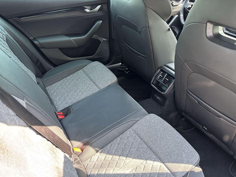 Škoda Octavia (2025) Combi 2.0 TSI 4x4 DSG Sportlin - fotka 10 z 31