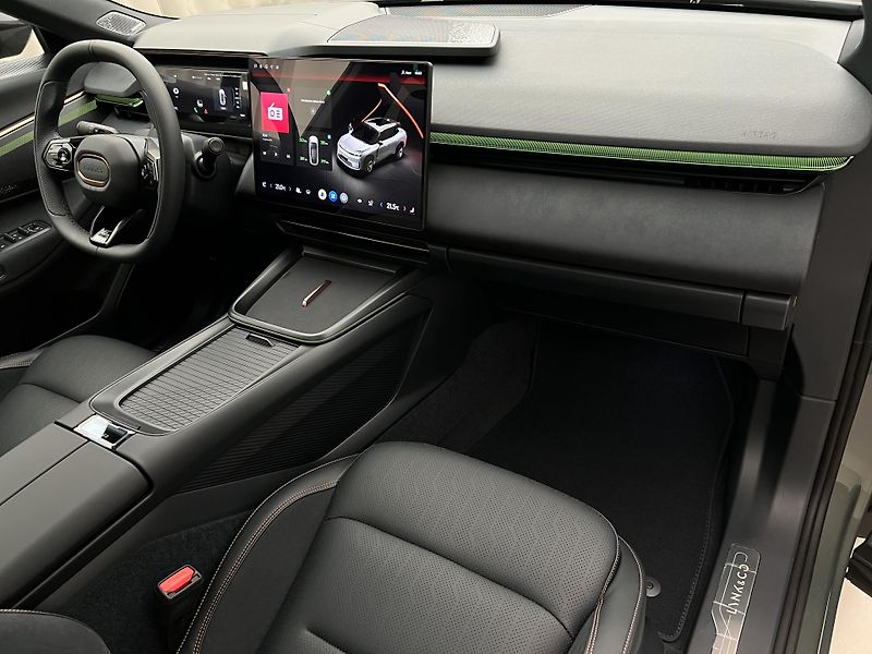 Lynk & Co 08 (2026) MORE PHEV - fotka 20 z 53