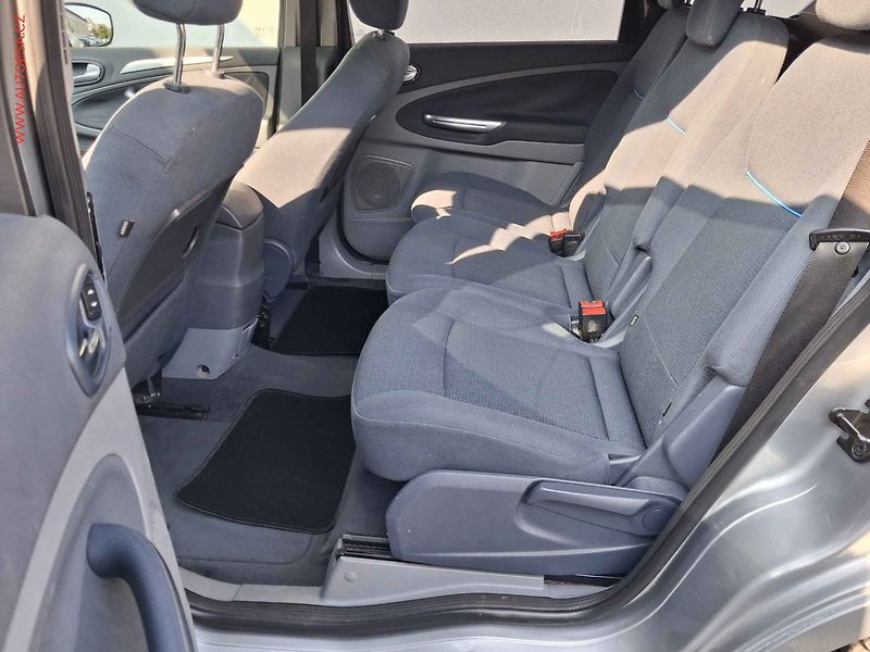 Ford S-MAX (2009) 1.7TDCi, 2.maj, AAC, tempo - fotka 10 z 16