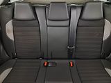 Peugeot 2008 (2018) 1.2 PureTech, Automat - náhled 10