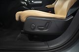 Volvo XC40 2,0 D4 AWD NAVI KAMERA TAŽNÉ - náhled 20