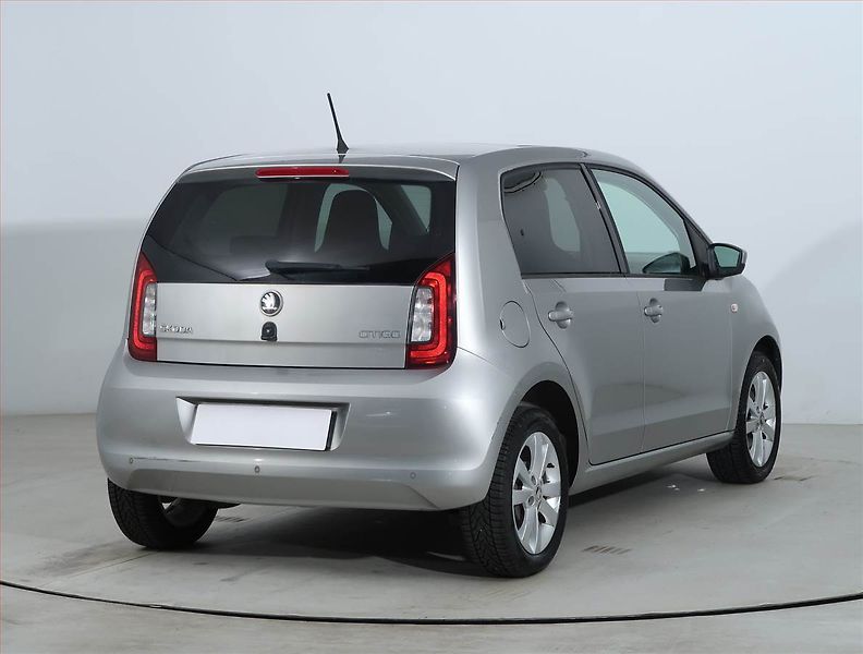 Škoda Citigo (2016) 1.0 MPI, Automat, Tempomat - fotka 5 z 18