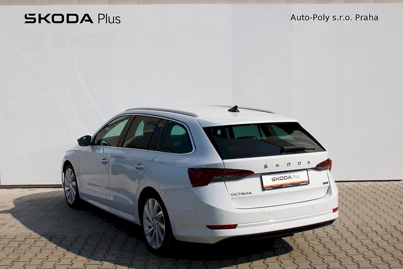 Škoda Octavia (2023) Combi Style 1.5 TSI 110 kW DSG - fotka 7 z 26
