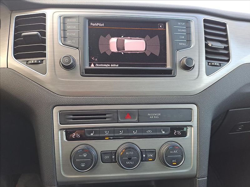 Volkswagen Golf Sportsvan 1,6 TDI 81kW, KOUPENO V CZ,DPH - fotka 14 z 19