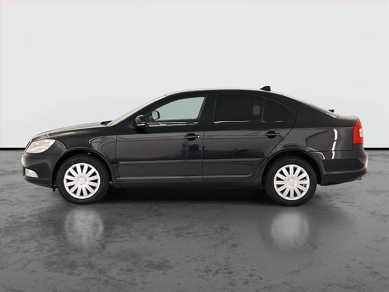 Škoda Octavia (2009) Elegance 1.9 TDI, po STK - fotka 3 z 18