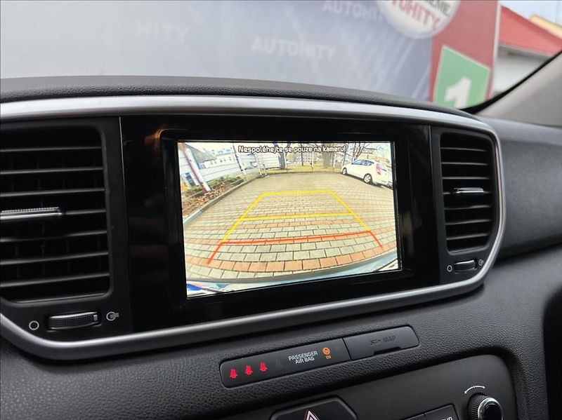 Kia Sportage 1.6 CRDi Exclusiv aut.,ČR,1.M, - fotka 20 z 26