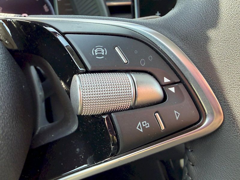 Škoda Scala (2025) DSG 1.0 TSI / 85kW / TOP SELEC - fotka 17 z 35