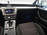 Volkswagen Passat (2015) 2.0 TDI, Automat, Navi - náhled 8