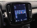 Volvo XC40 D3 MOMENTUM AUT  - náhled 37