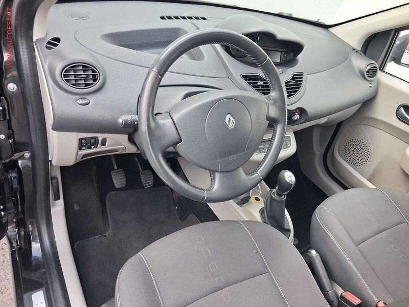 Renault Twingo (2009) 1.2i, AC - fotka 8 z 14