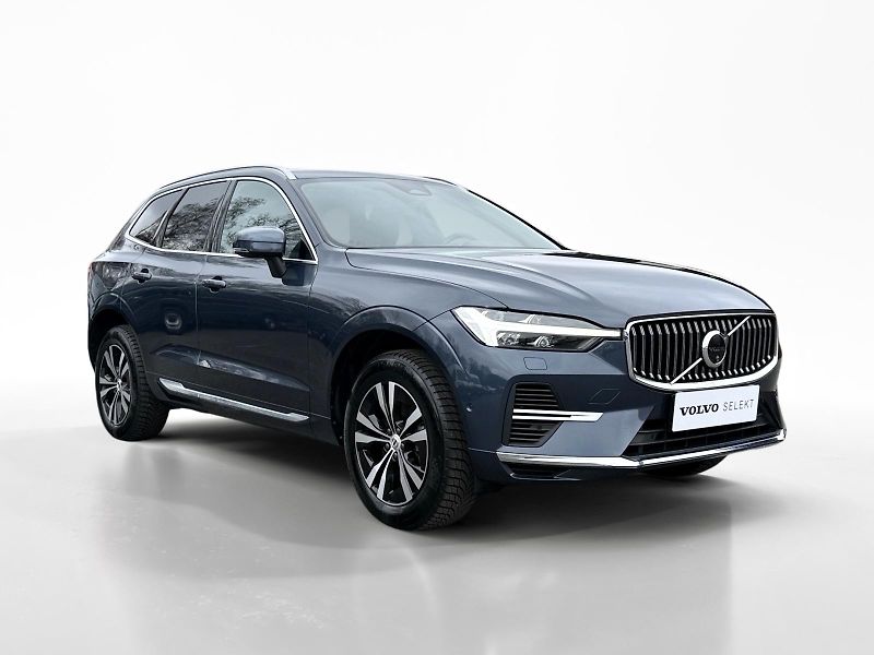 Volvo XC60 T6 AWD RECHARGE // 1.maj. //ČR - fotka 8 z 38