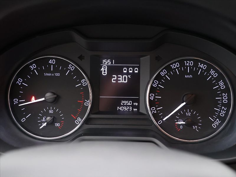 Škoda Octavia 1,2 TSI 63kW CZ - fotka 15 z 25