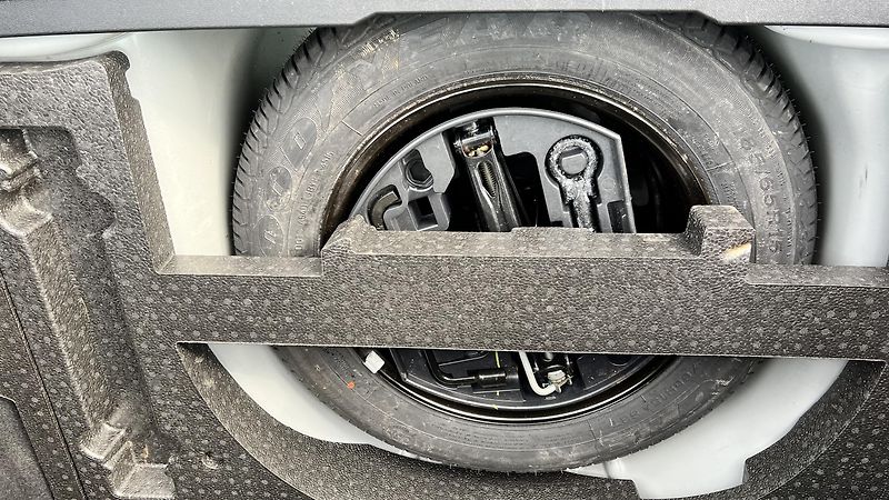 Peugeot 2008 1.2 PURE TECH - fotka 15 z 15