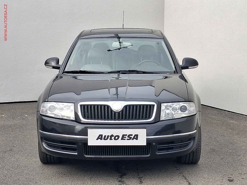 Škoda Superb (2007) 2.5TDi, ČR, AT - fotka 2 z 16