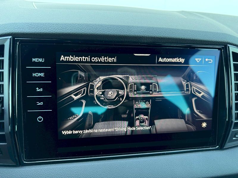 Škoda Karoq (2024) 2.0 TSI 140kW 4x4 SportLine - fotka 23 z 35